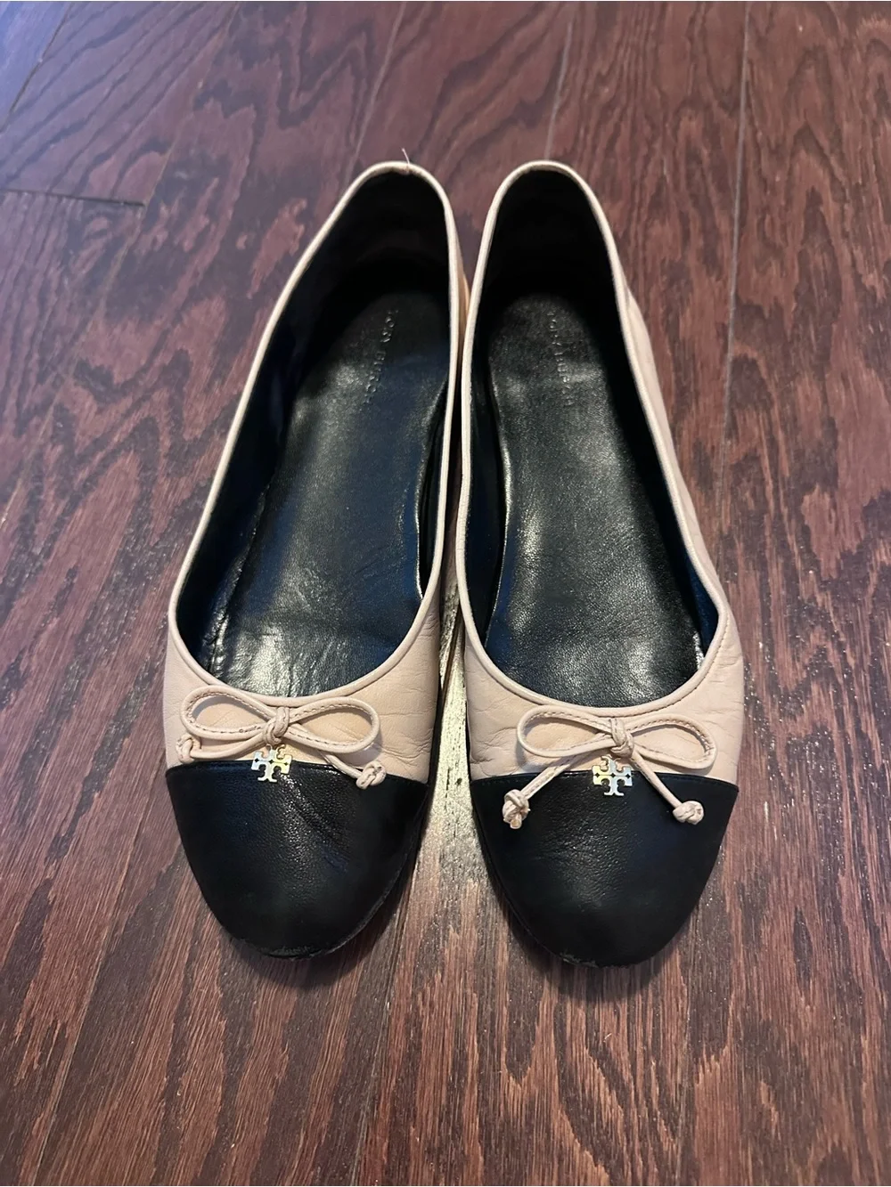 Tory Burch Black and Beige Women's Ballet Flats with Bow